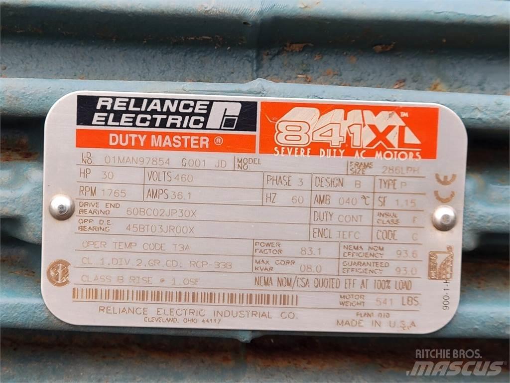  RELIANCE ELECTRIC Teollisuusmoottorit