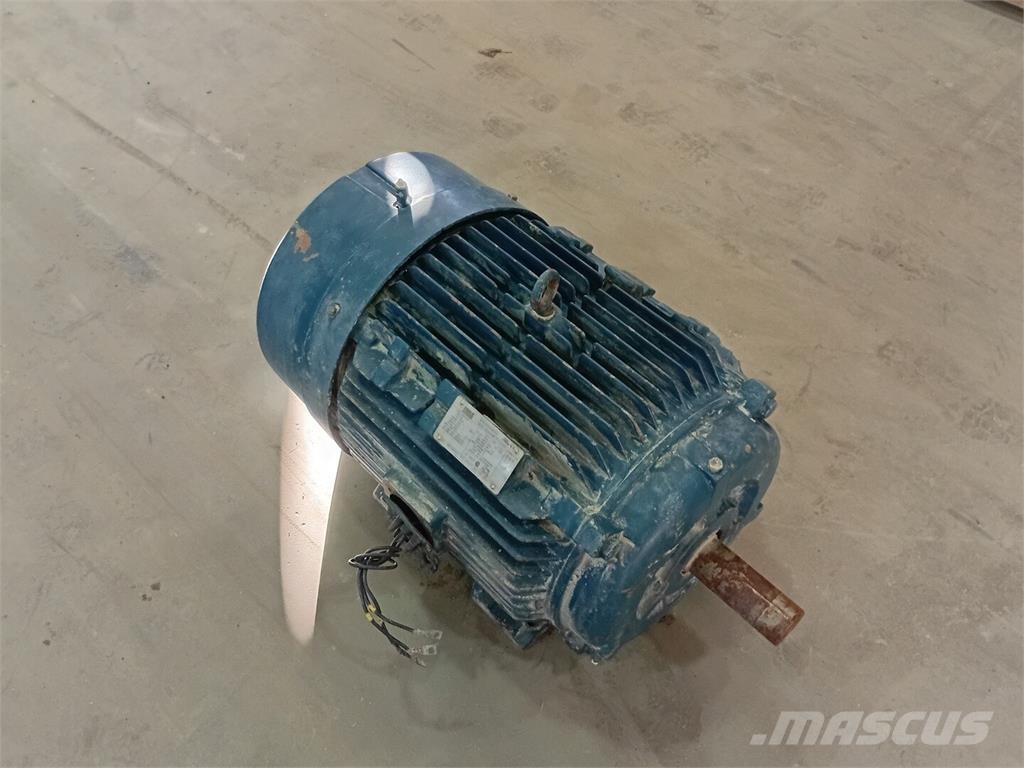 Siemens 1LA03244ES51 Teollisuusmoottorit