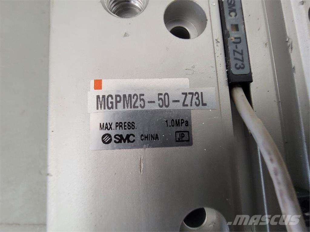 SMC MGPM25-50-Z73L Muut