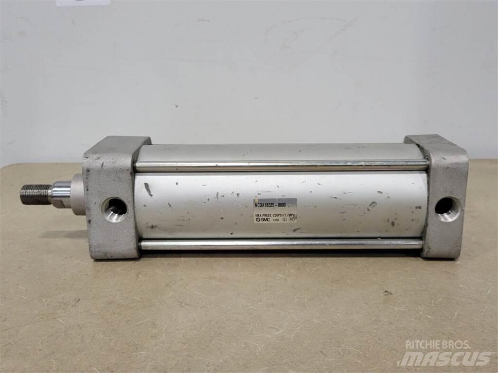 SMC NCDA1B325-0800 Muut