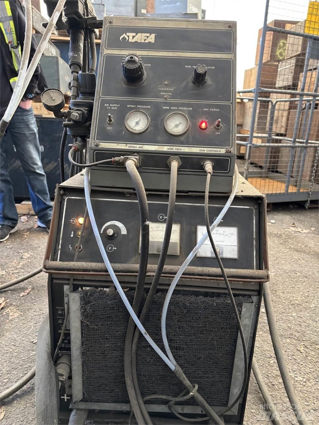  TAFA-PRAXAIR 8830 Welding machines