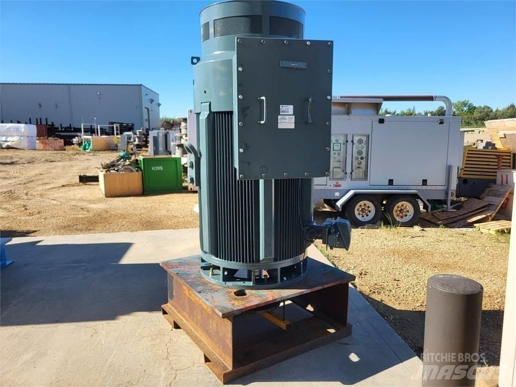  TECO AEUG-TK001 Teollisuusmoottorit