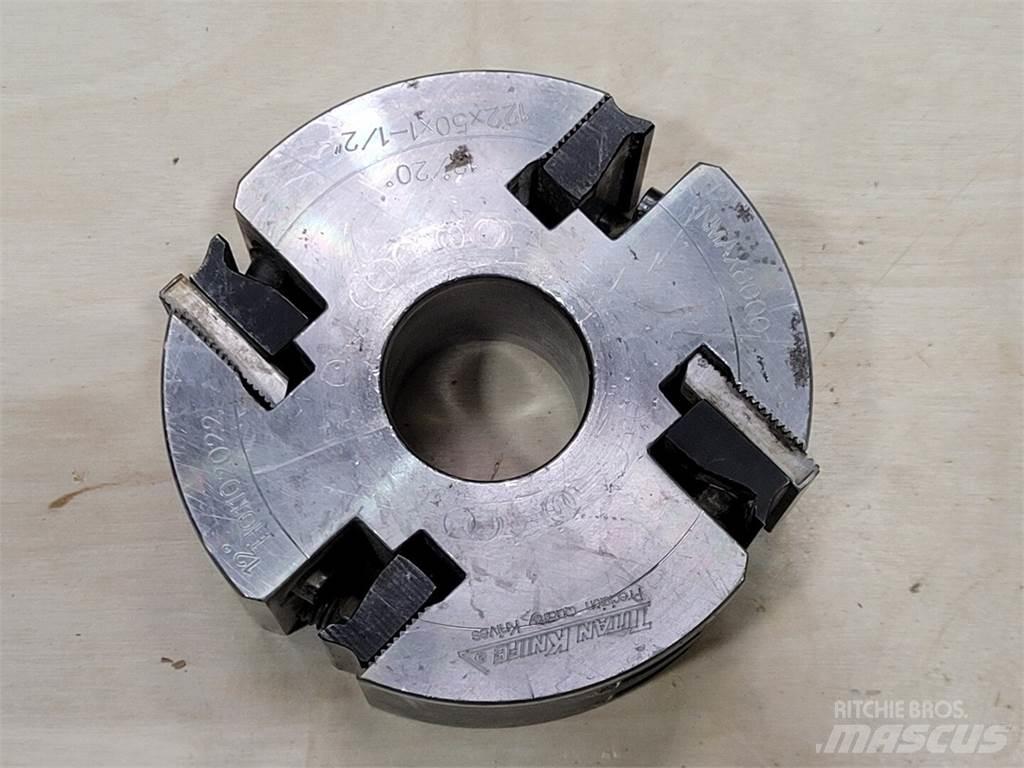 Titan KNIFE H01102022 Muut koneet