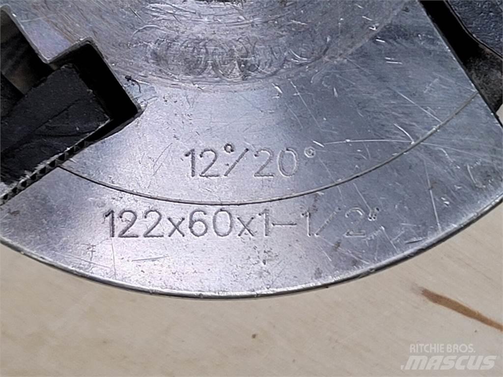 Titan KNIFE H01102023 Muut koneet