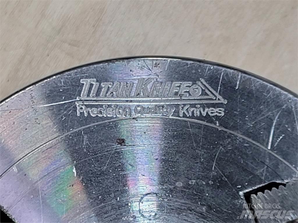 Titan KNIFE H01102135 Muut koneet