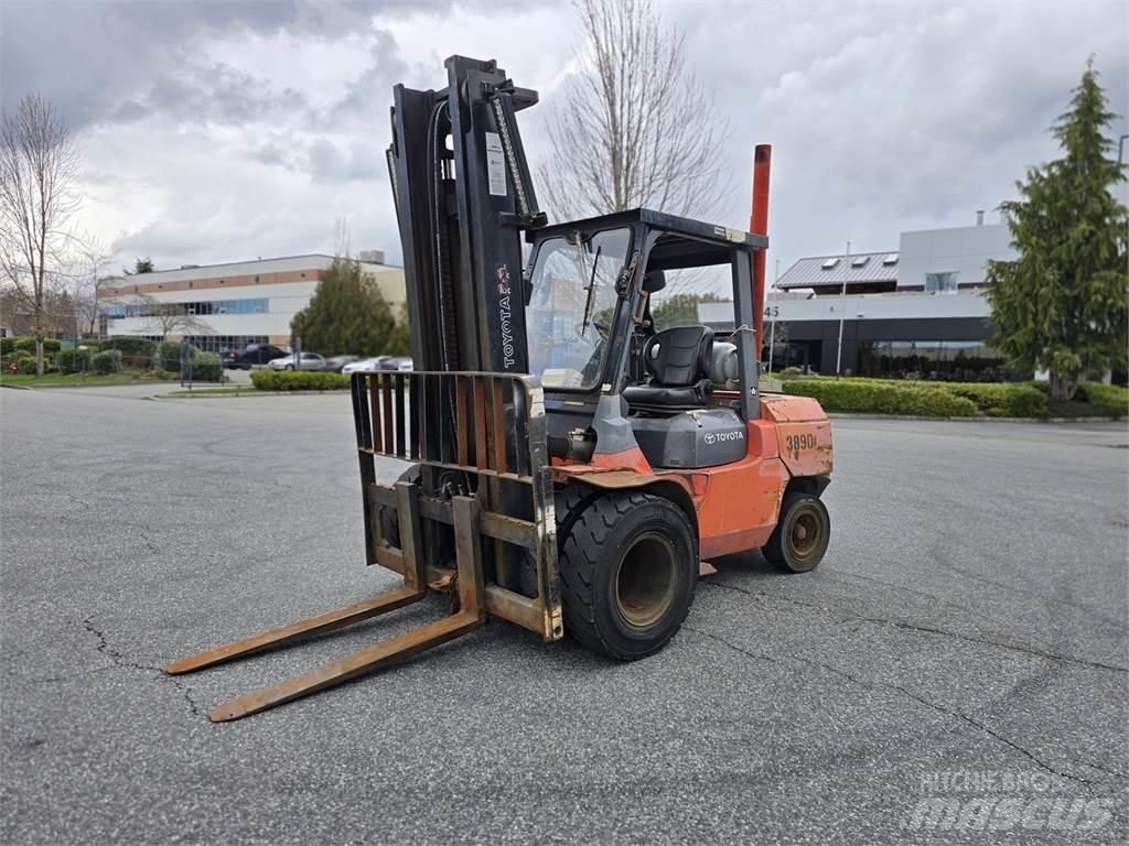 Toyota 7FGU45 Muut koneet