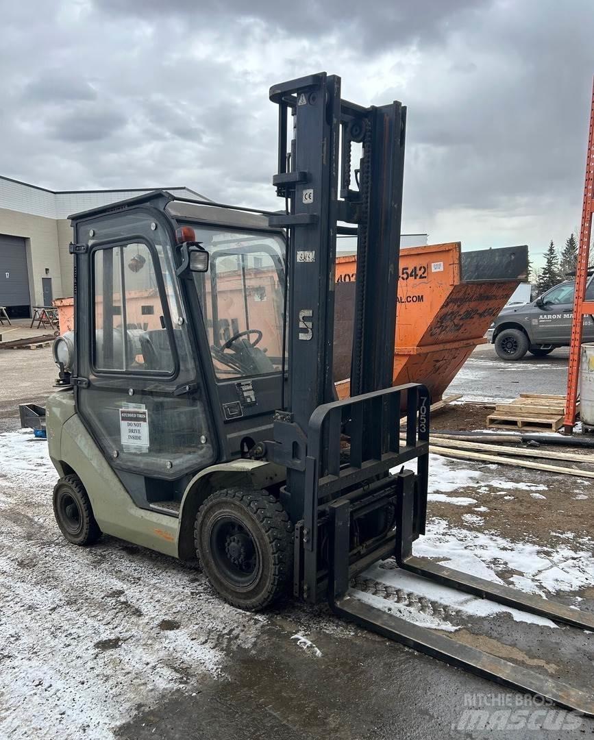 UN Forklift FL25T-JA Muut koneet