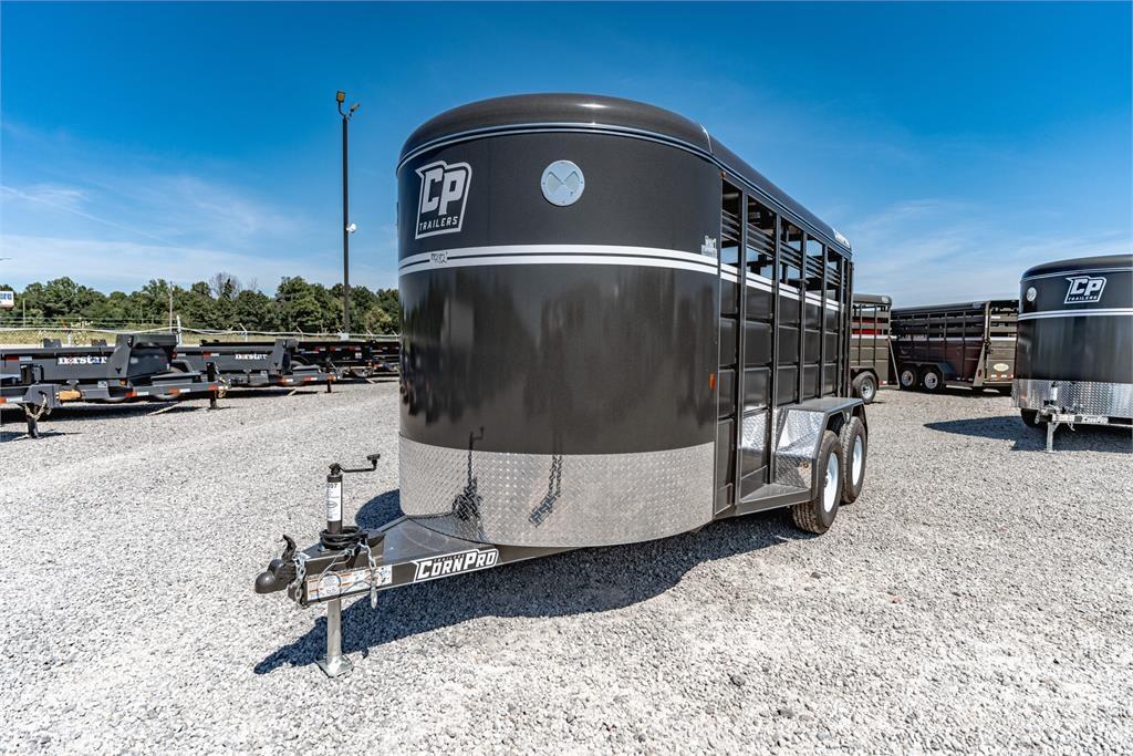 Corn PRO SB-14 Eläinkuljetusperävaunut