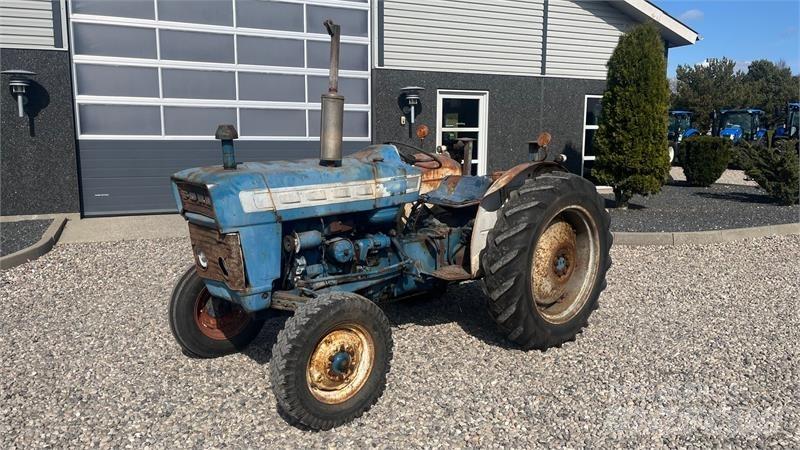 Ford 3000 Traktorit