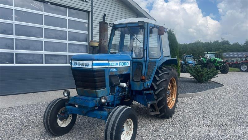Ford 6700 Traktorit