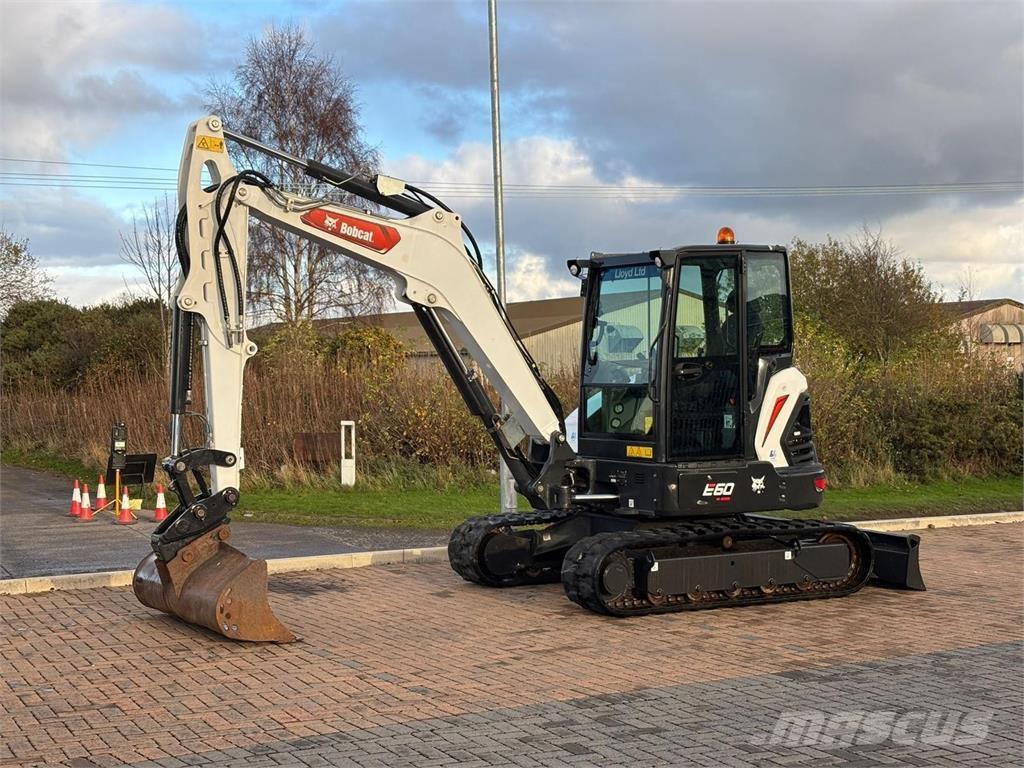Bobcat E60 Telakaivukoneet