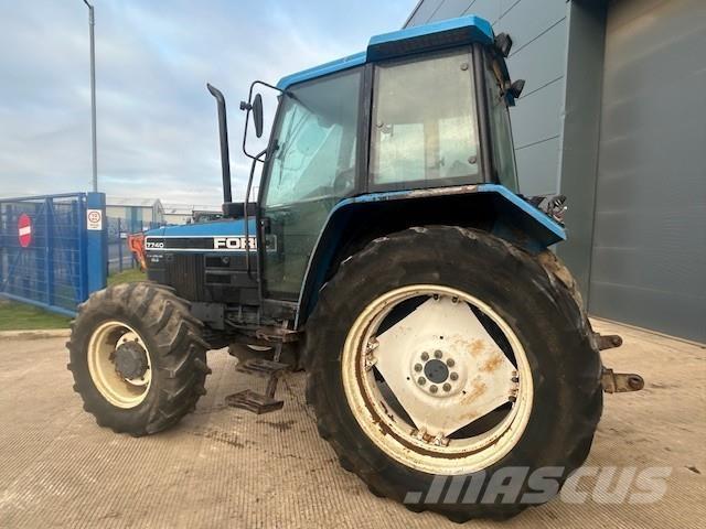 Ford 7740 Traktorit