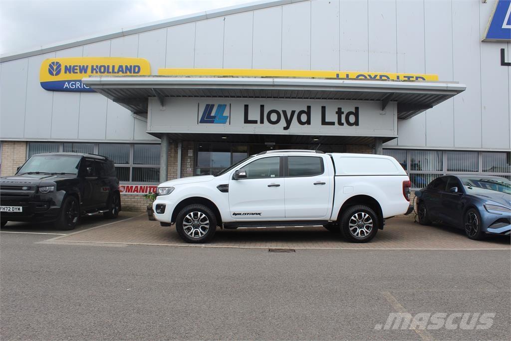 Ford Ranger Wildtrak Lava-autot
