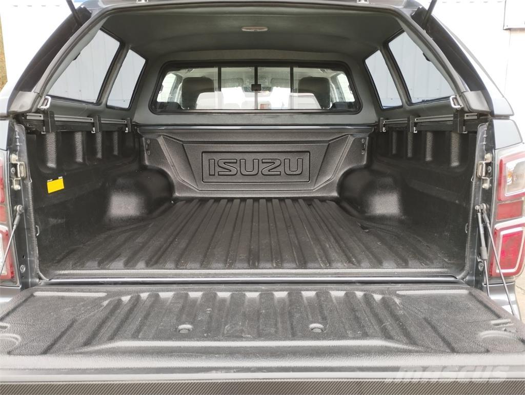 Isuzu DL40 Lava-autot