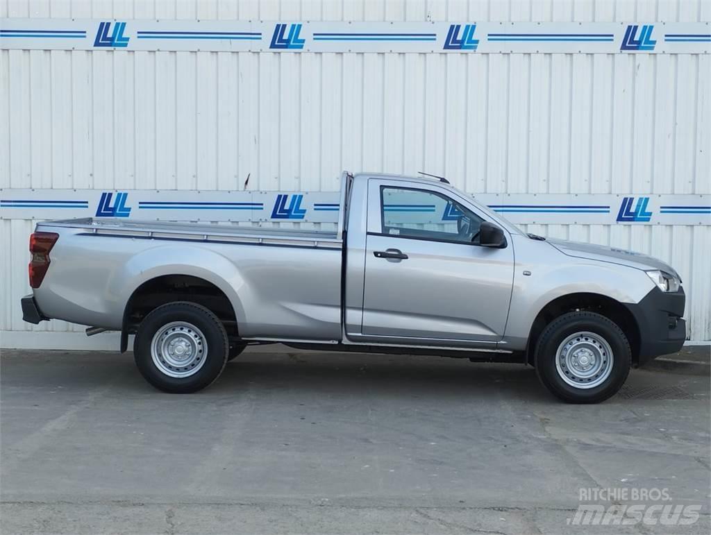 Isuzu Utility Lava-autot