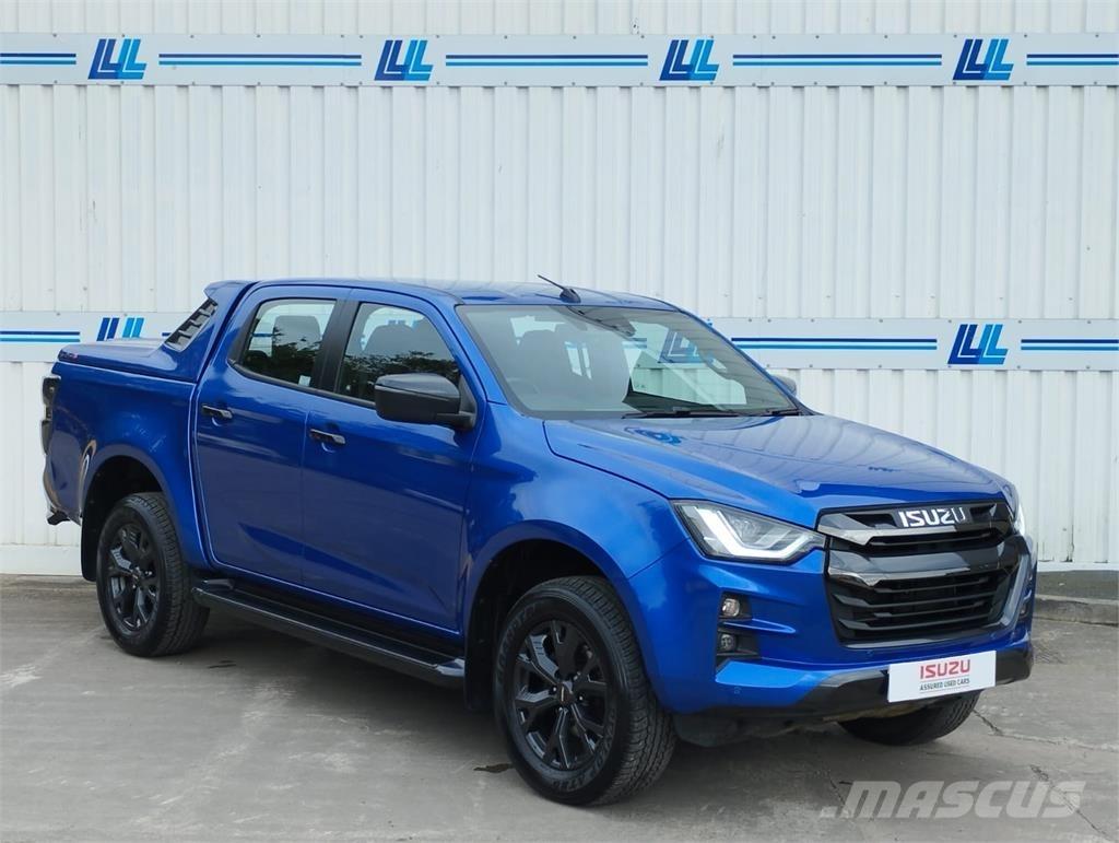 Isuzu V-Cross Lava-autot