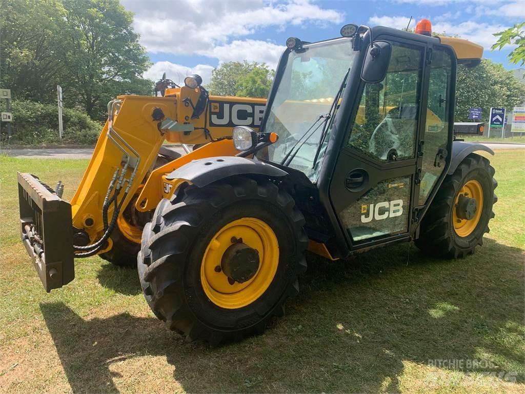 JCB 527-58 Kurottajat