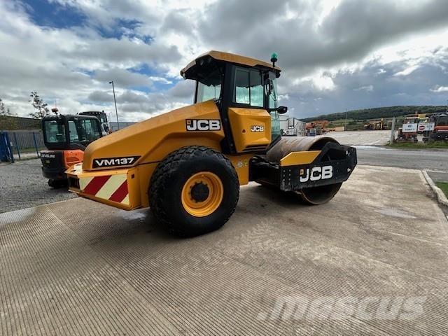 JCB VM137 Muut koneet