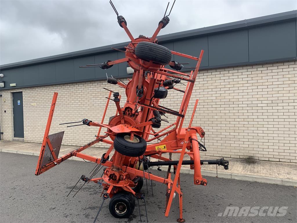 Kuhn GF 7601 MH Pöyhimet ja haravat