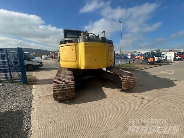 New Holland E235bsr-2 Telakaivukoneet
