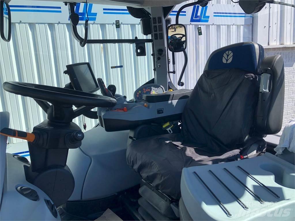 New Holland T7.245 Traktorit