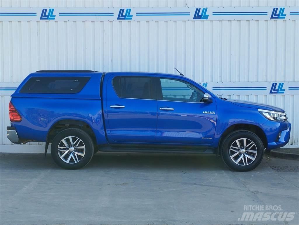 Toyota Hilux Lava-autot