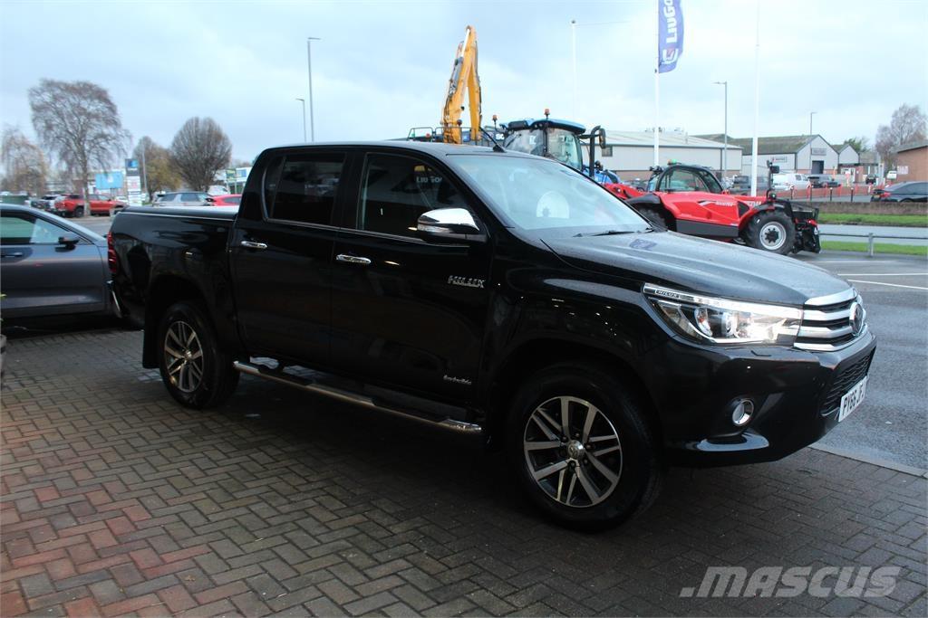 Toyota Hilux Lava-autot