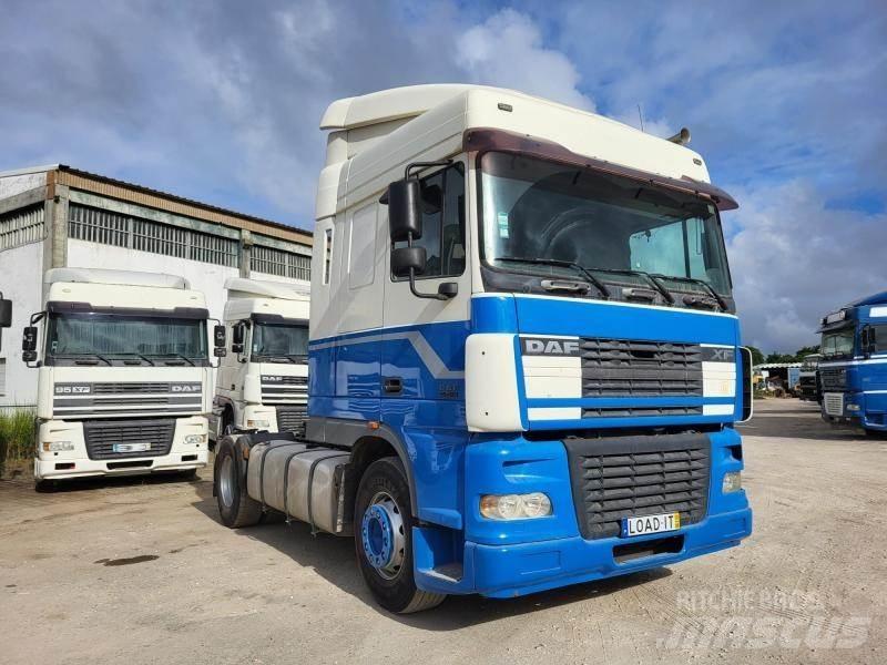 DAF XF 95.430 Vetopöytäautot