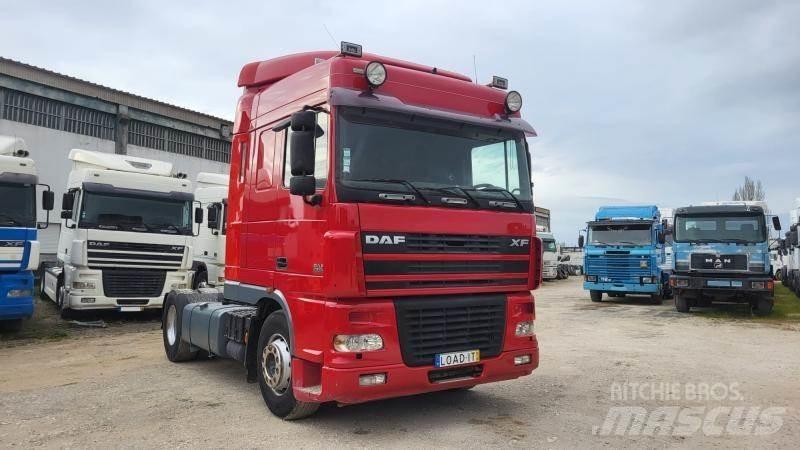 DAF XF 95.430 Vetopöytäautot