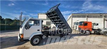 Mitsubishi FH100 Sora- ja kippiautot