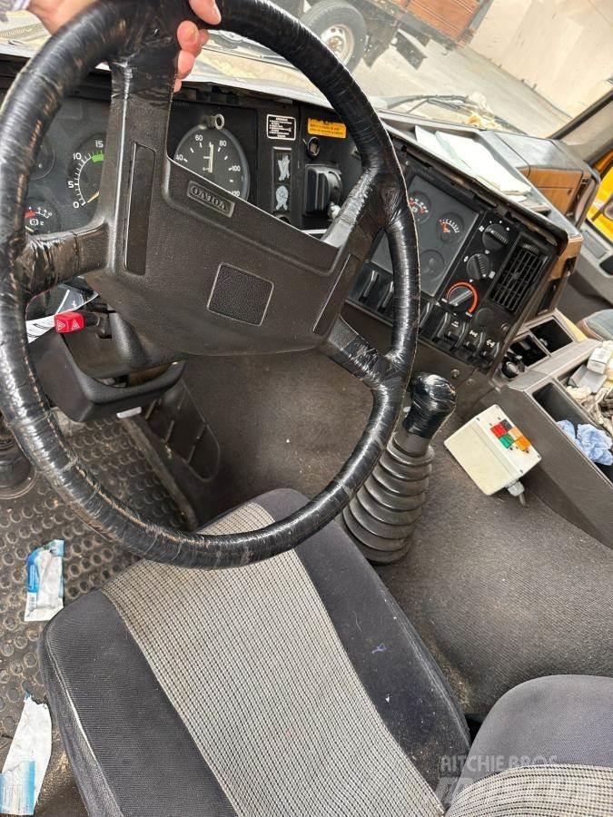 Volvo FL7 Jäteautot