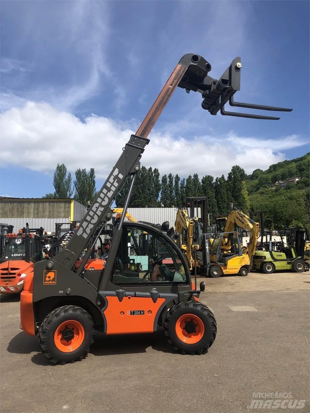 Ausa T204H Maatalouskurottajat