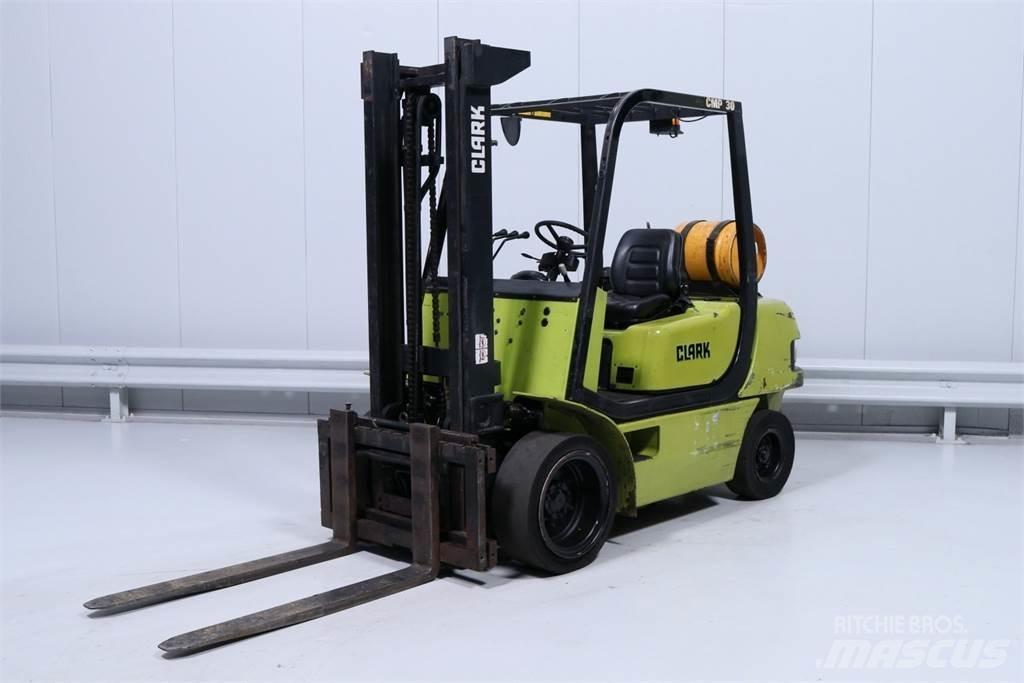Clark CMP30L Muut haarukkatrukit