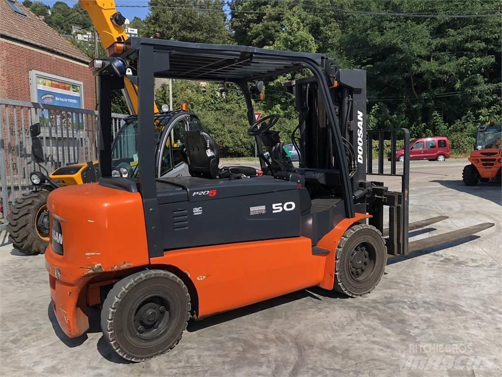 Doosan B50X Muut haarukkatrukit