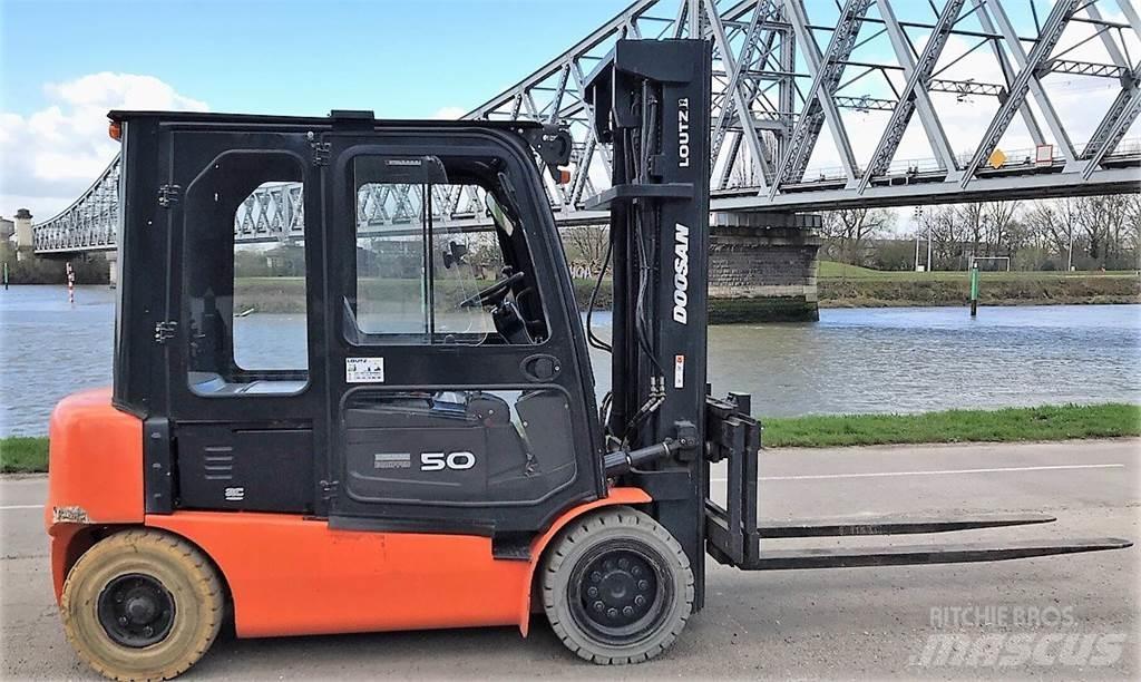 Doosan B50X-5 Muut haarukkatrukit