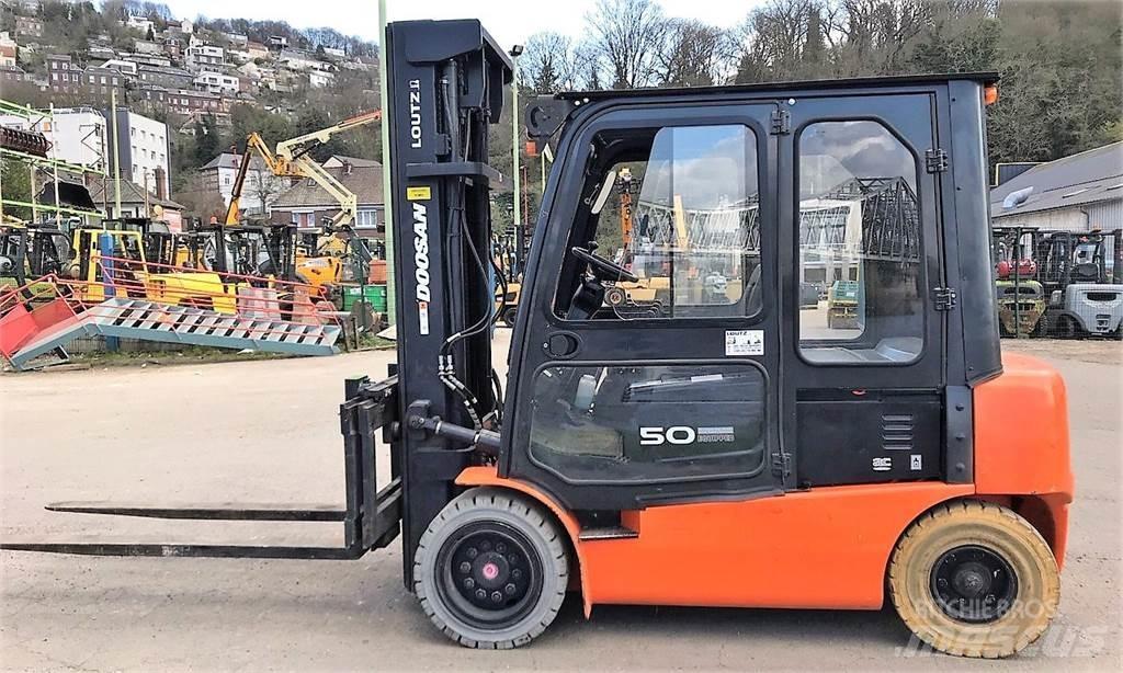 Doosan B50X-5 Muut haarukkatrukit