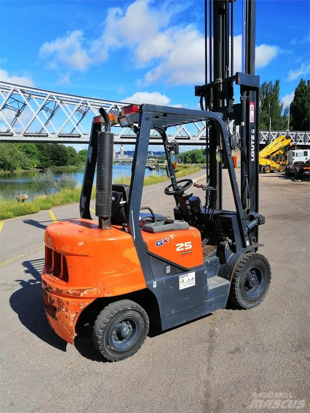 Doosan D25G Muut haarukkatrukit