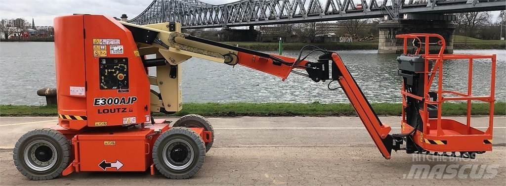 JLG E300AJP Muut henkilönosturit