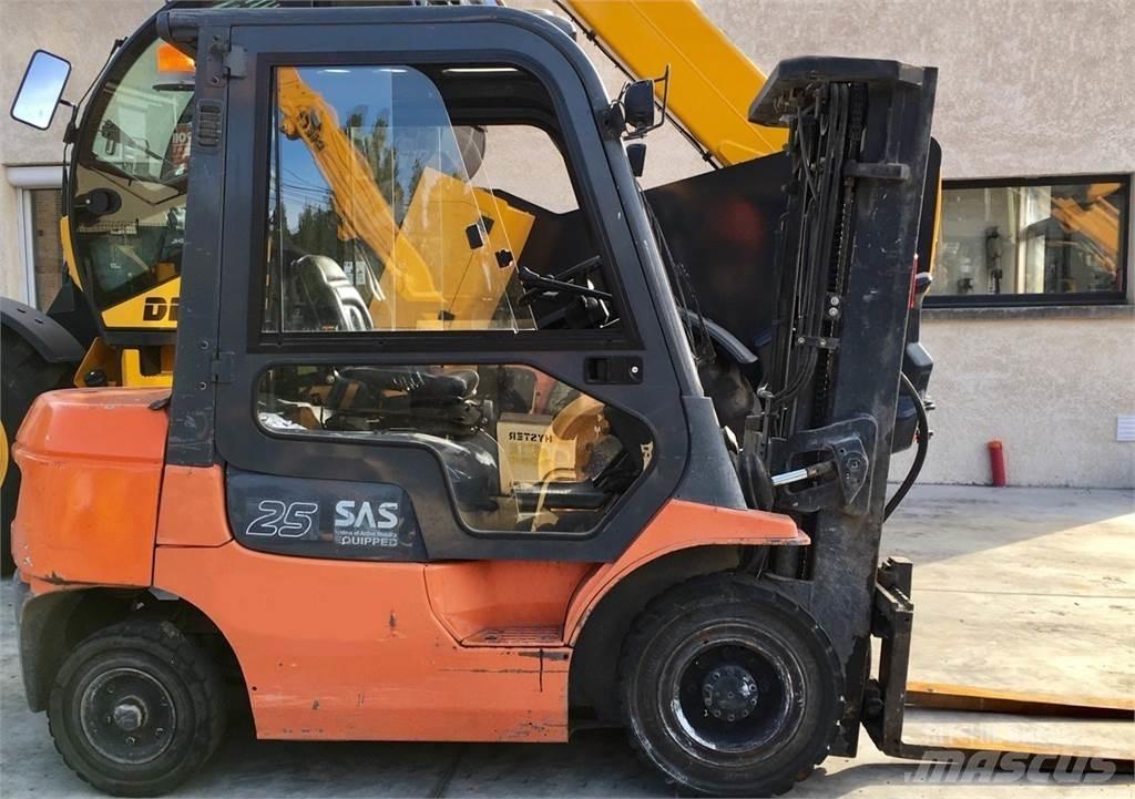 Toyota 7FD25 Muut haarukkatrukit
