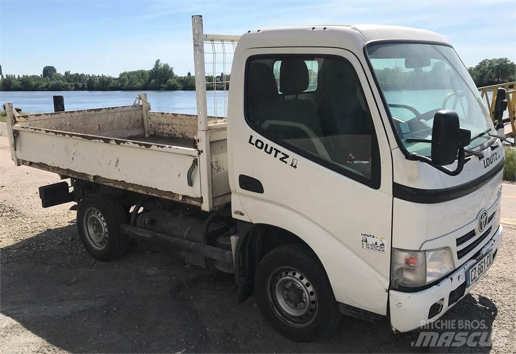 Toyota NT21Y Sora- ja kippiautot