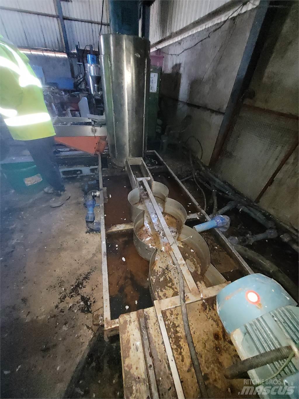  200 Jätepuristimet