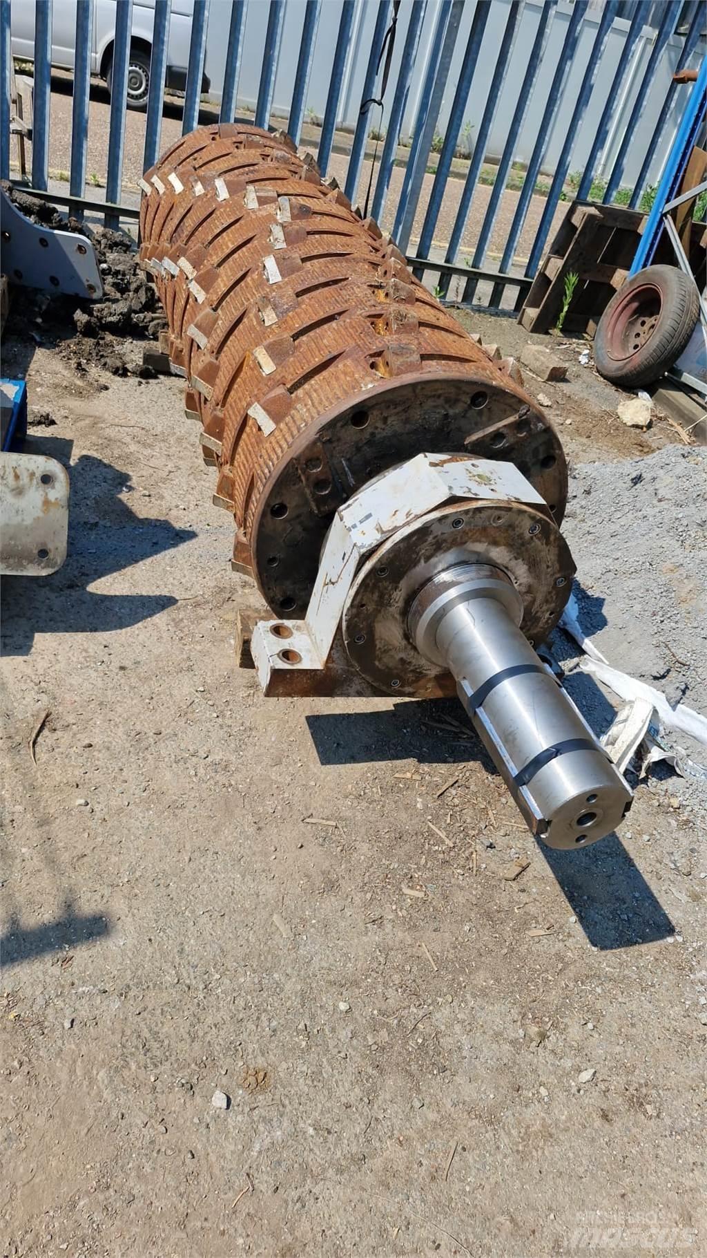 DGM 40 Jätteen silppurit
