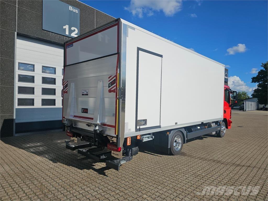MAN TGL 8.220 Umpikorikuorma-autot