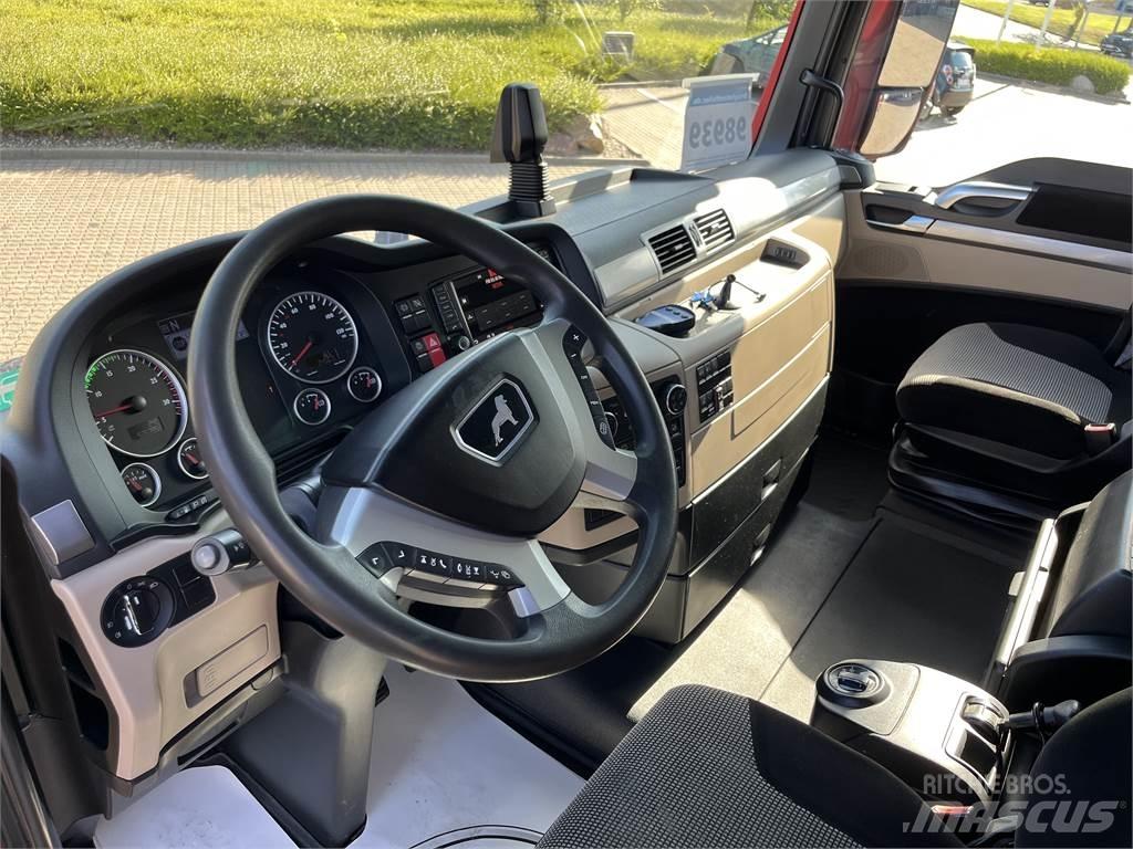 MAN TGX 26.500 6x2 Kontti-/tasonostoautot