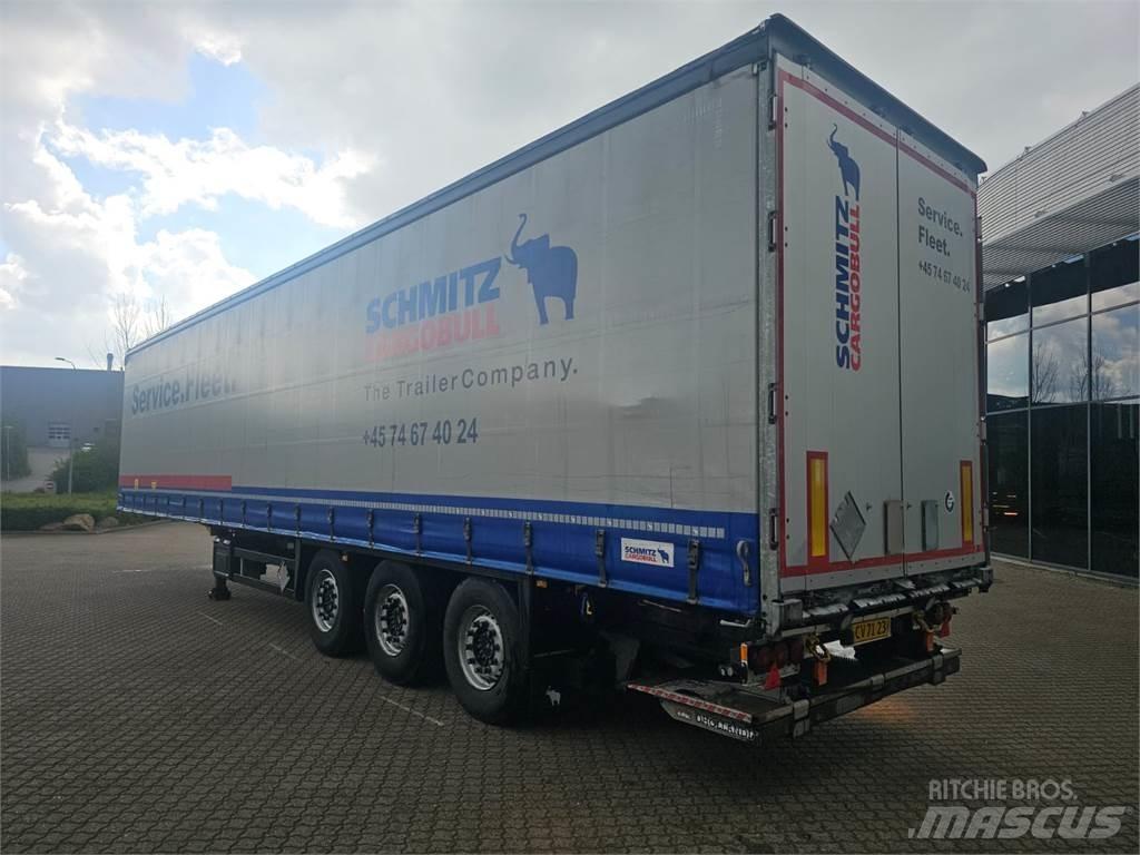 Schmitz Cargobull 13,60 Pressukapellipuoliperävaunut