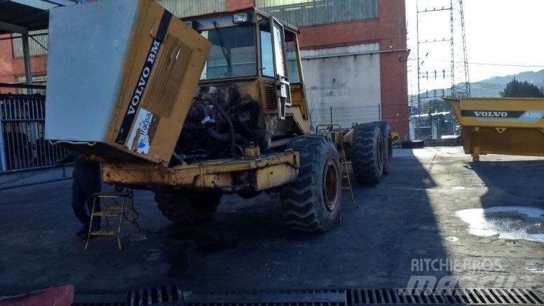 Volvo A25B Dumpperit