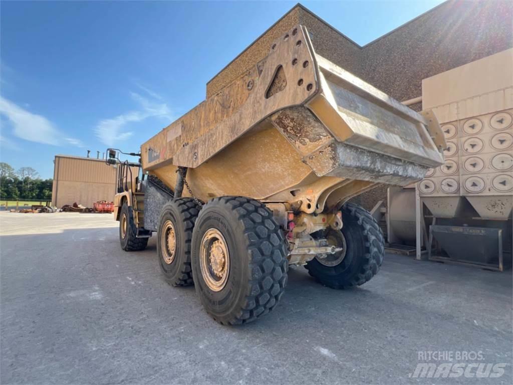 CAT 730 Dumpperit