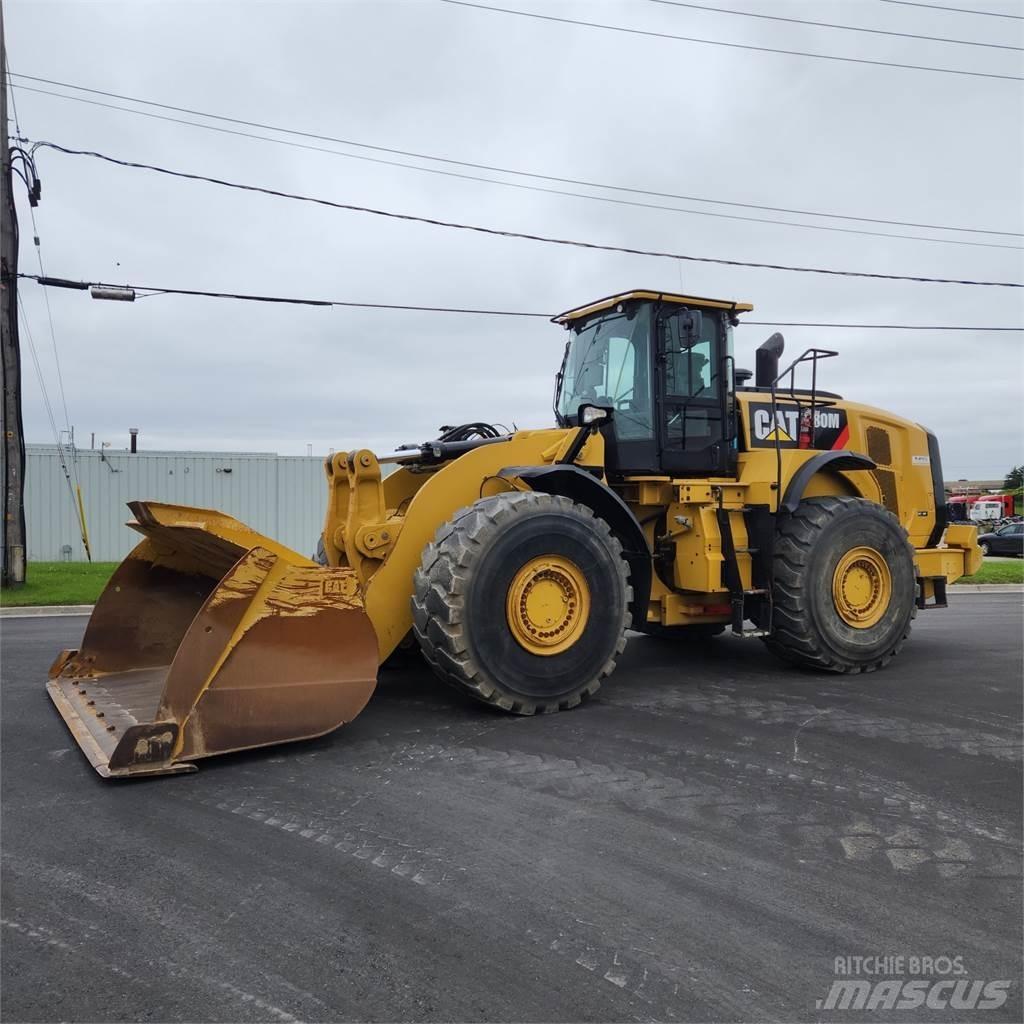 CAT 980M Pyöräkuormaajat