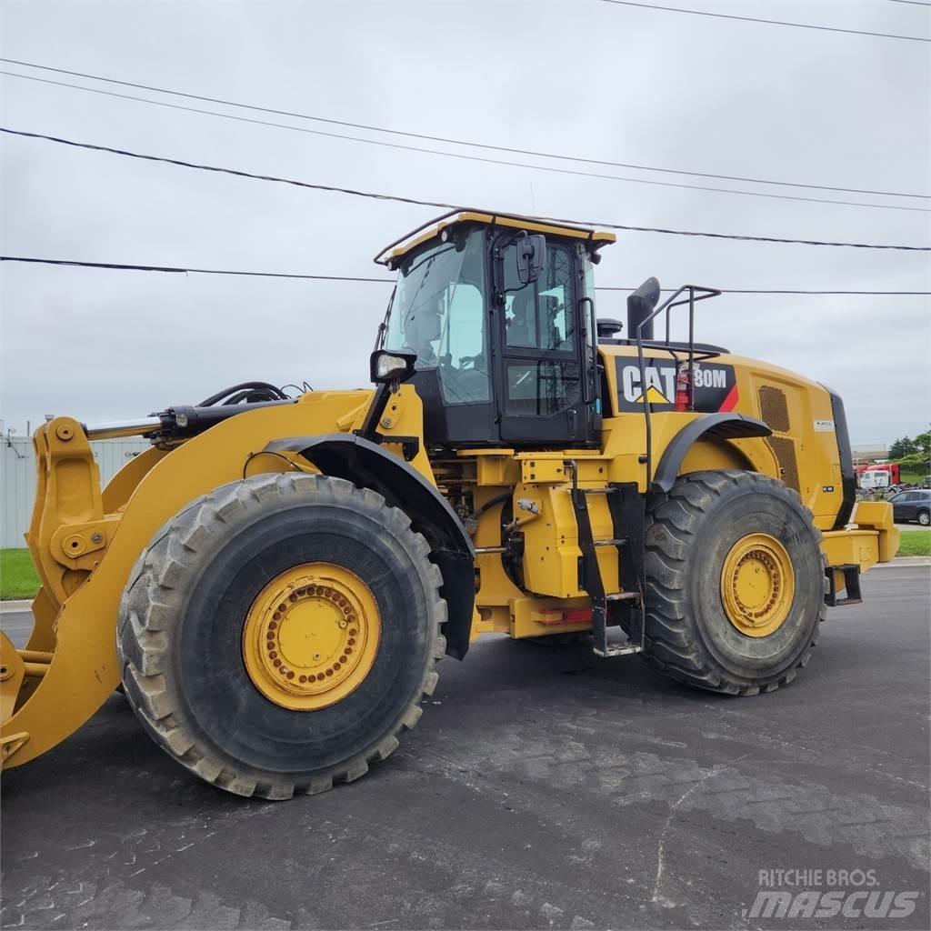 CAT 980M Pyöräkuormaajat