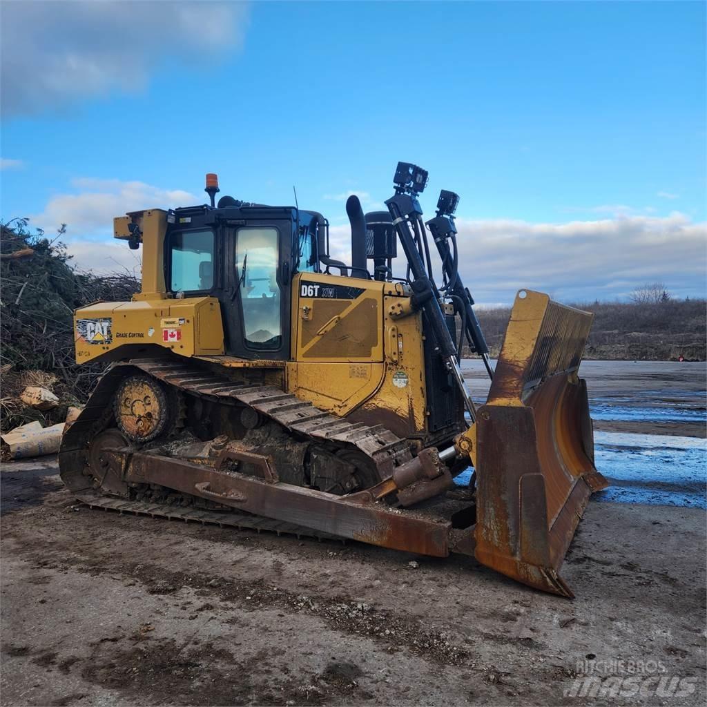 CAT D6T XW WH Telaketjupuskutraktorit
